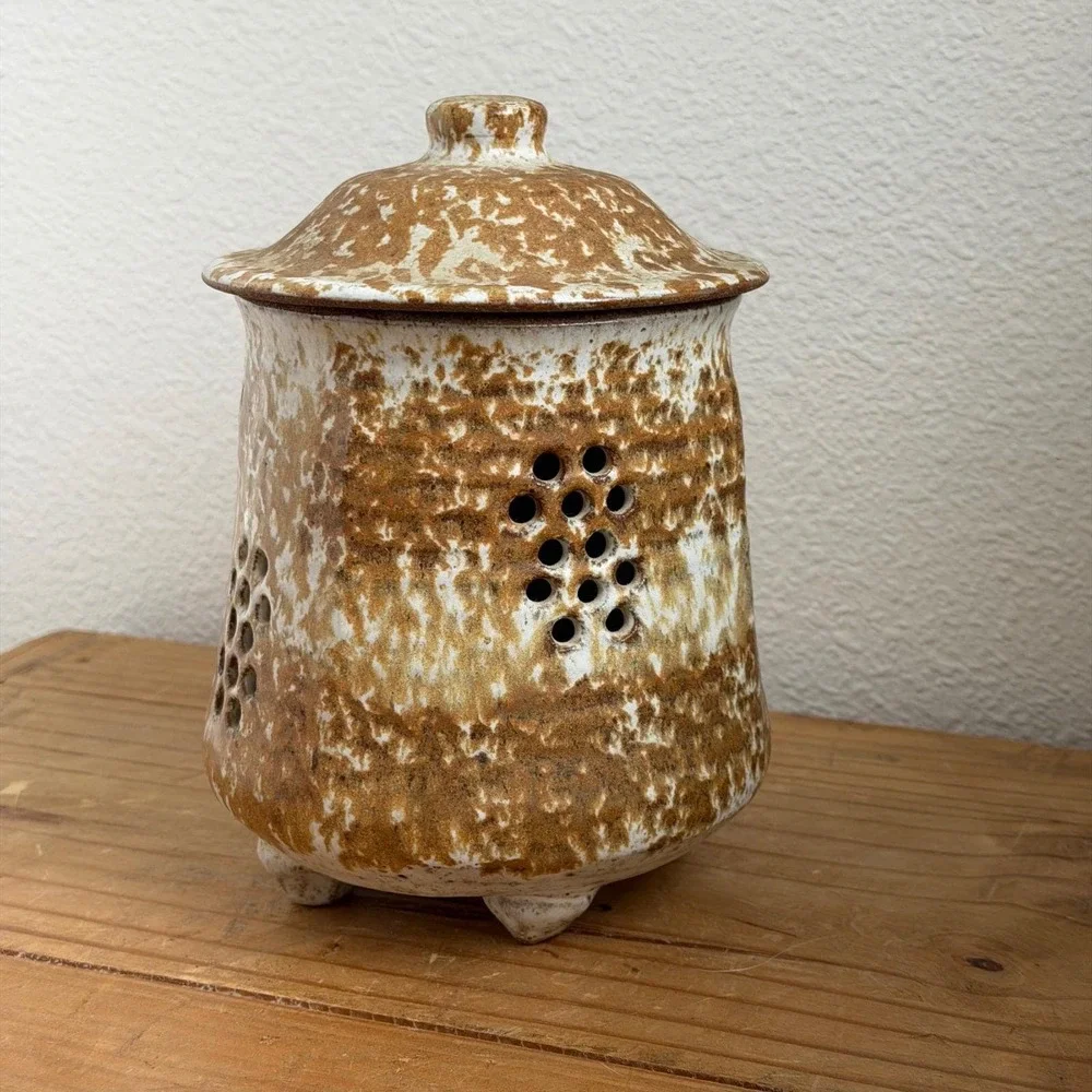 Wabi Sabi Garlic Keeper Lidded Stoneware‎ Jar Signed Studio Pottery Handmade